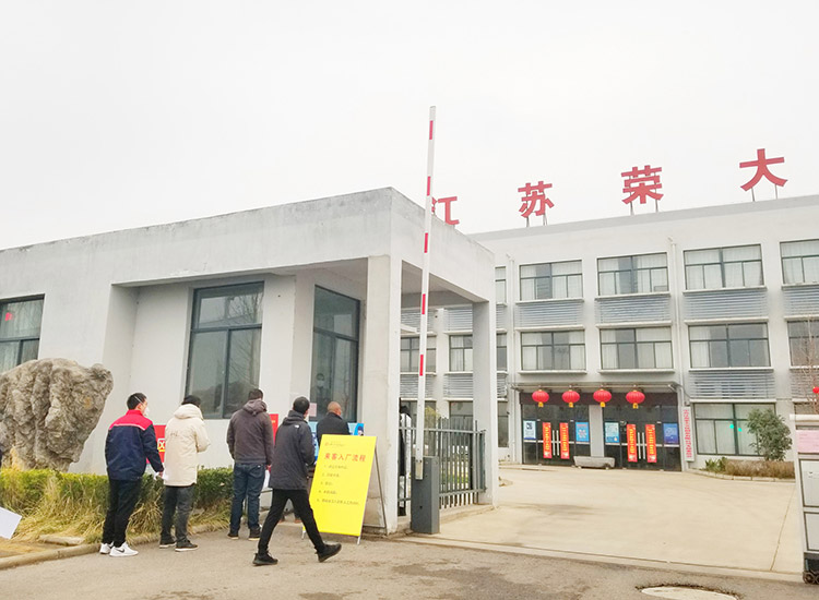 復工加防疫，榮大候車亭兩不誤配圖二