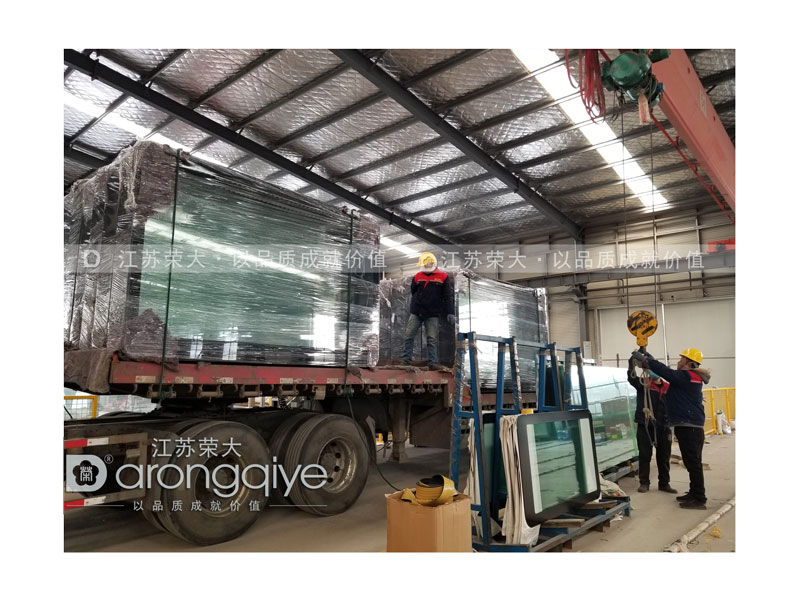 智能候車(chē)亭發(fā)貨圖