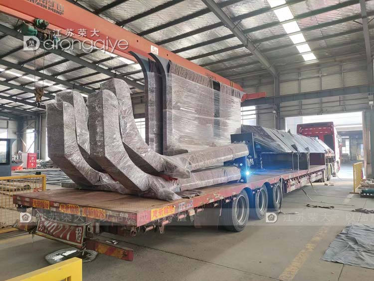 上海智能公交站臺(tái)第三次發(fā)貨配圖一