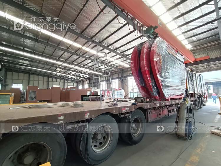 山東創意公交站臺發貨圖一